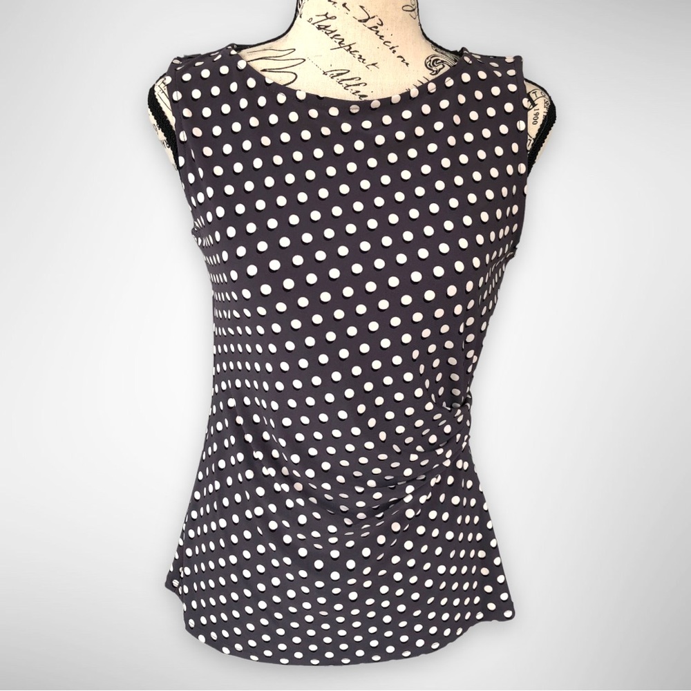 Ann Klein | flattering waist sleeveless gray w/ white polka dots ruched gathered
